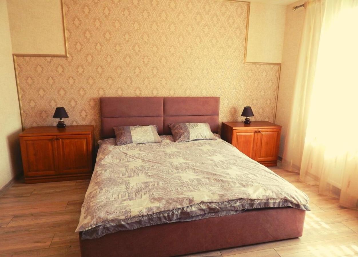 комфортні біля фентезі парка Apartment